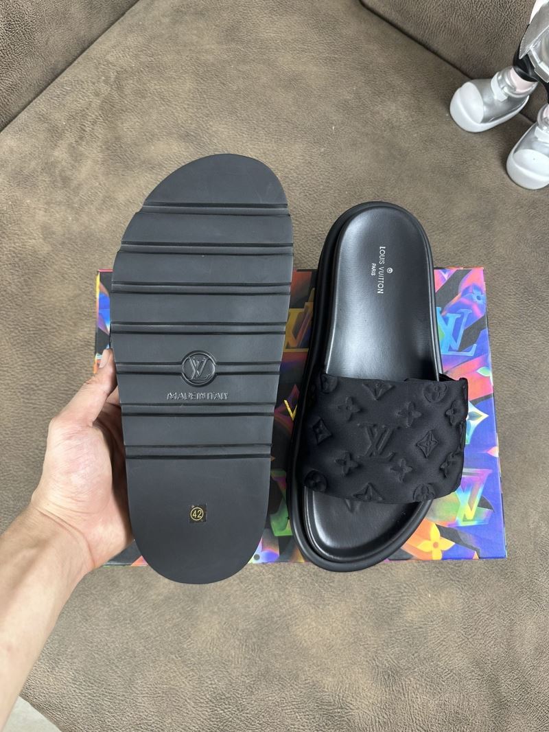 Louis Vuitton Slippers